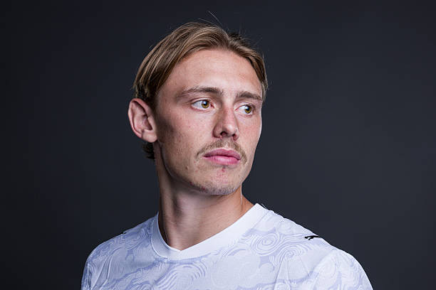 	Ben Waine 	